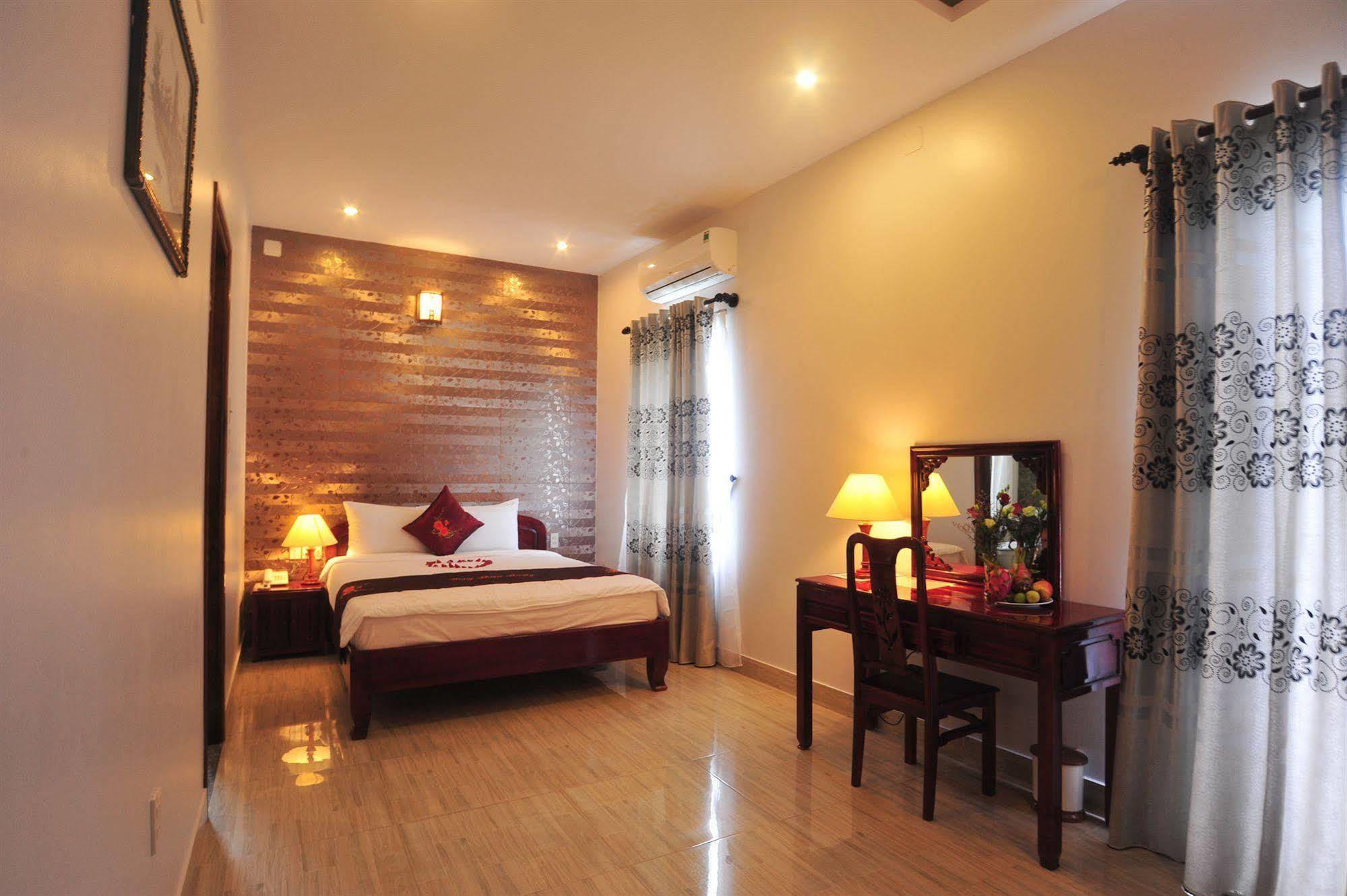 Hong Thien Ruby Hotel Hue Exterior foto