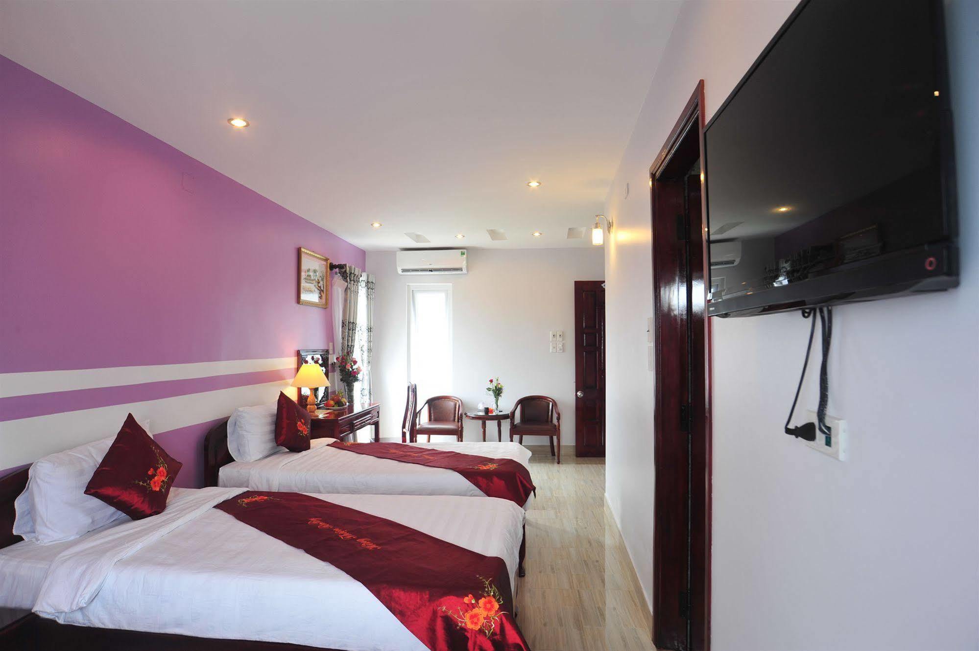 Hong Thien Ruby Hotel Hue Exterior foto