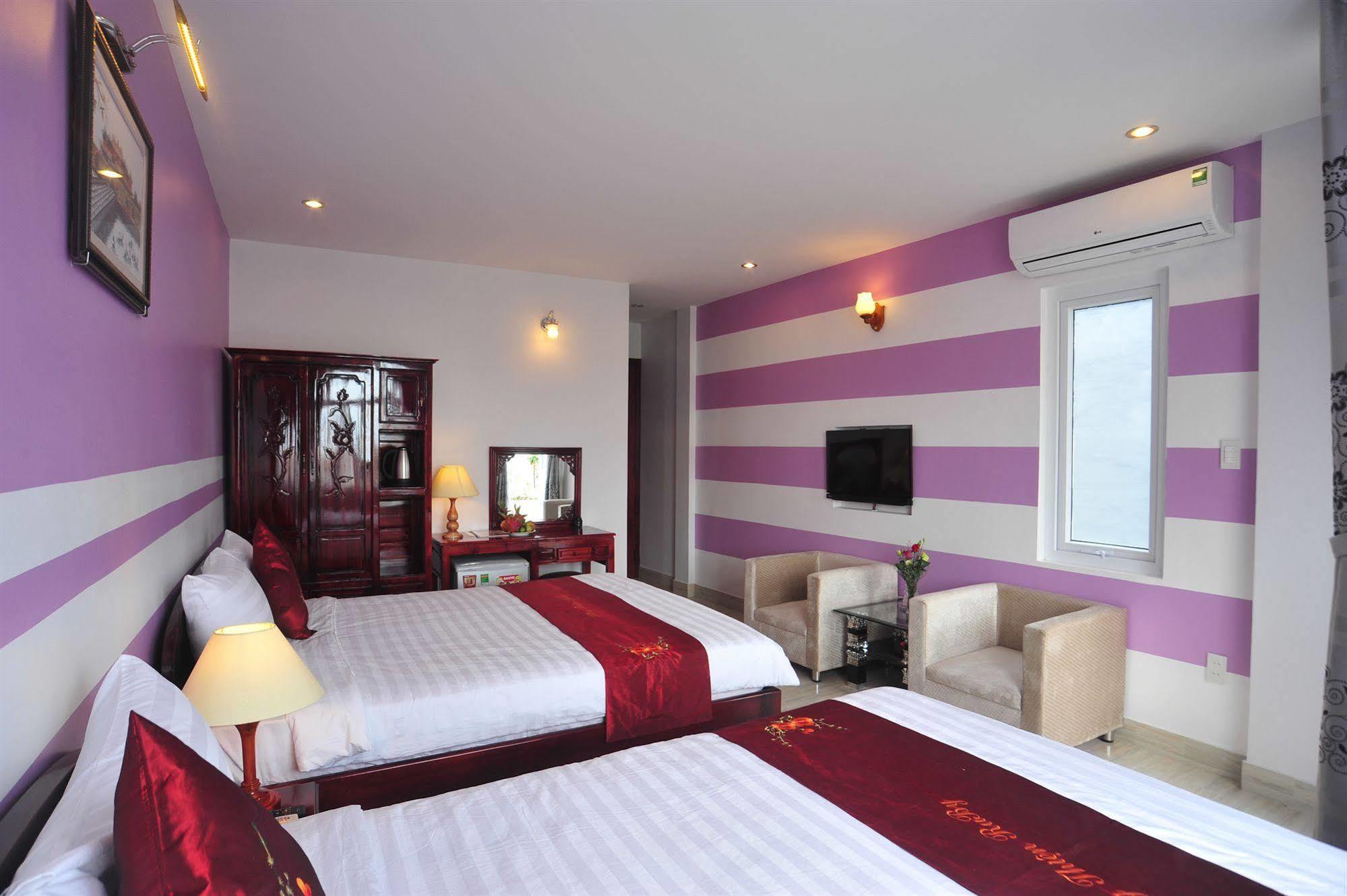 Hong Thien Ruby Hotel Hue Exterior foto